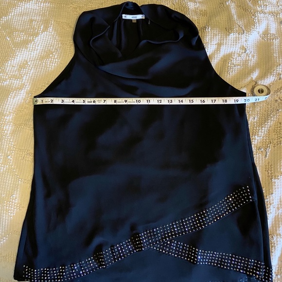 ♠️Beautiful Cowl Neck Sleeveless Top♠️ - Picture 8 of 12